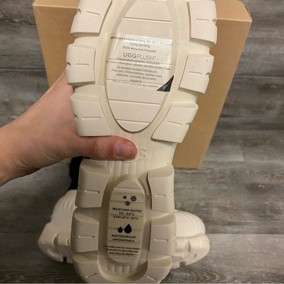 UGG | Adiroam Hiker Boot In Black and White NEW - Picture 9 of 13